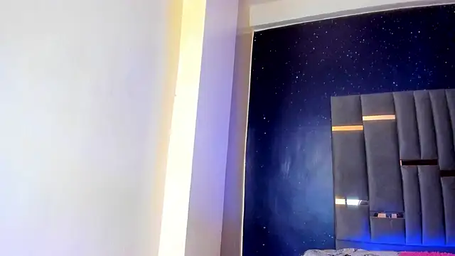 ChannelQueen online show from March 21, 3:30 am