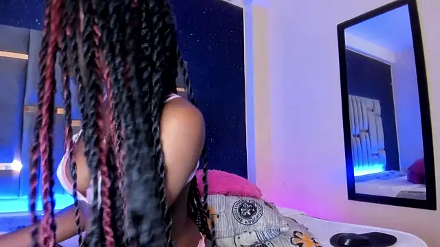 ChannelQueen online show from May 15, 4:10 am