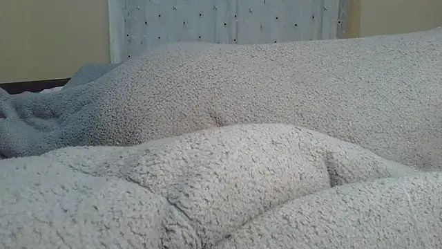 Snapshot of ndivhuwomuleya chatting on April 29, 5:44 am ndivhuwomuleya online show from April 29, 5:44 am