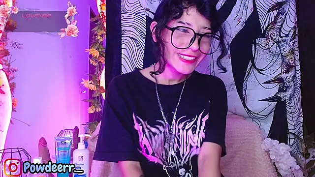 LeePowder online show from March 31, 2:13 am