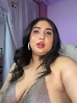 Selenee23 online show from May 26, 11:41 am