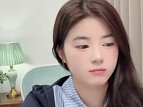 Nicole20266 online show from March 9, 11:58 am