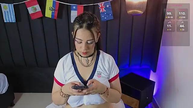 Isa dumont online show from June 12, 8:17 pm