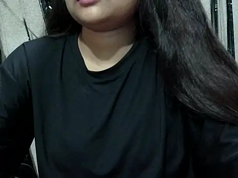 Snapshot of NayraG chatting on June 24, 4:05 pm NayraG online show from June 24, 4:05 pm
