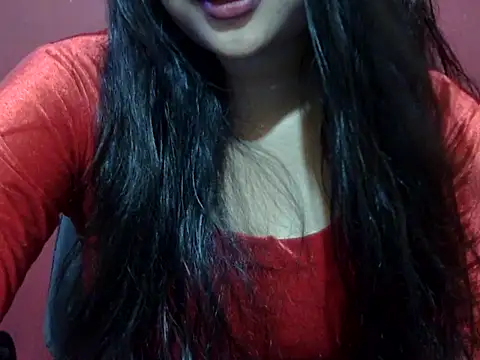 NayraG online show from March 30, 7:43 am