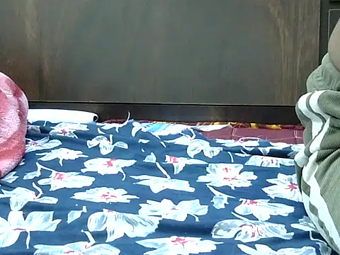JANVI 06 online show from May 8, 5:44 am