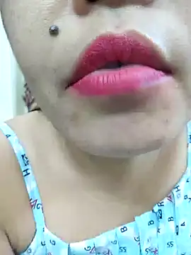 Manisha-Rai online show from April 12, 4:54 pm