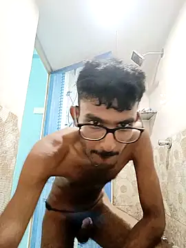 manikanda64 online show from April 2, 5:19 pm