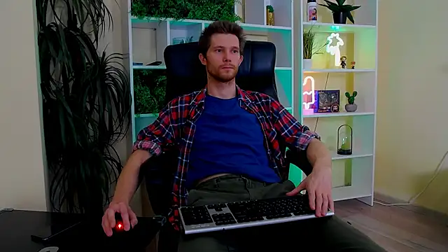 Eddie Baker online show from March 13, 10:15 pm