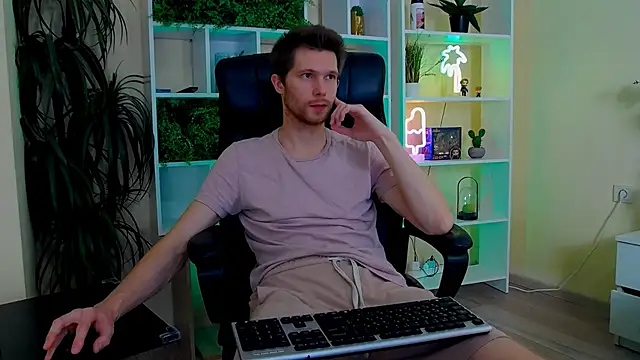 Eddie Baker online show from March 11, 8:58 pm