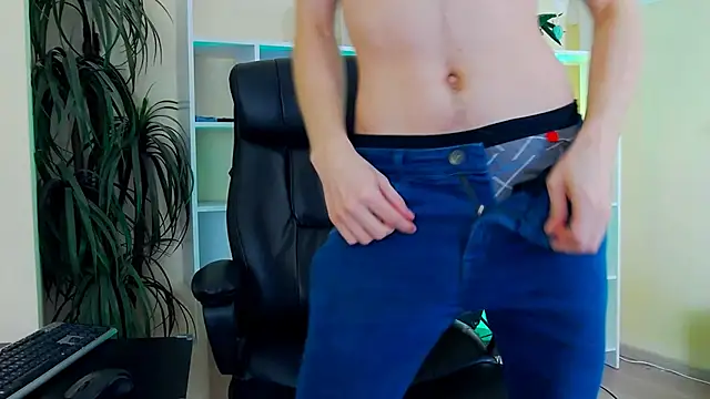 Eddie Baker online show from April 4, 7:48 am