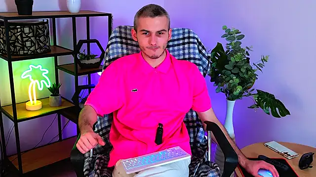 Snapshot of Magic_Storms chatting on March 14, 8:48 pm Magic Storms online show from March 14, 8:48 pm