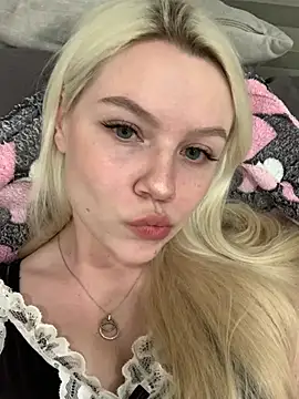 Sweet Ria online show from June 20, 7:19 pm