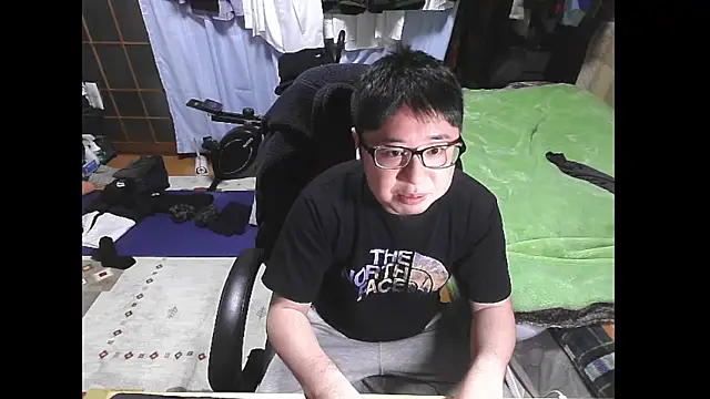 hide39 online show from March 8, 2:53 pm