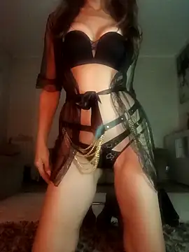ChiaraFerraro online show from April 17, 9:39 pm