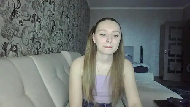 MysticGlimmer online show from March 27, 12:50 pm
