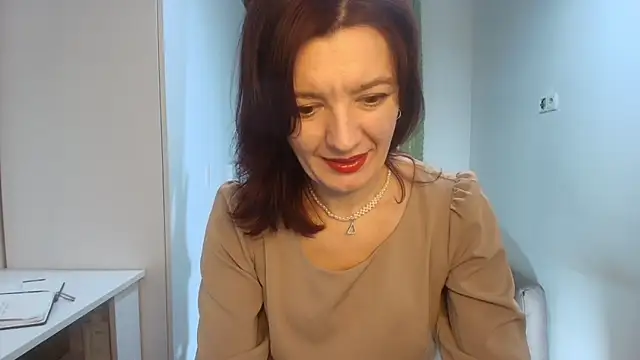 Bonnie Naughtyy online show from March 13, 3:50 pm