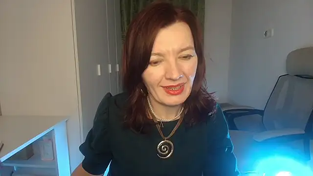 Bonnie Naughtyy online show from March 15, 6:04 pm