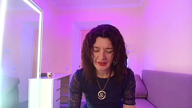 Bonnie Naughtyy online show from July 10, 4:07 pm