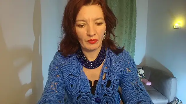 Bonnie Naughtyy online show from April 9, 4:24 pm