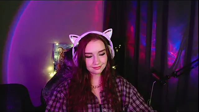 Celia Sensual  online show from May 21, 8:06 pm