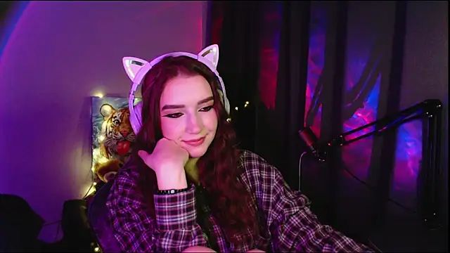 Celia Sensual  online show from May 28, 7:09 pm