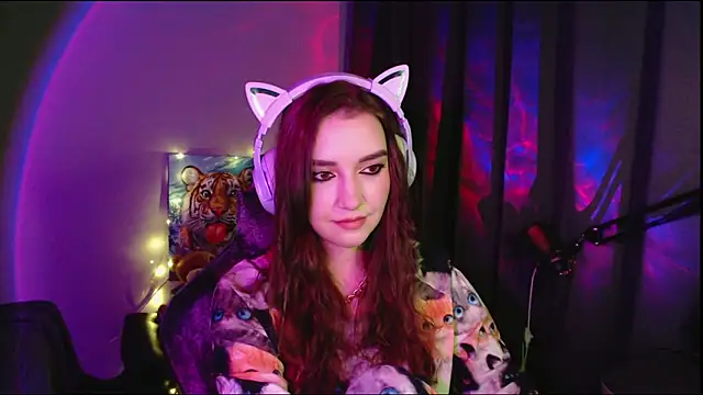 Celia Sensual  online show from May 24, 8:20 pm