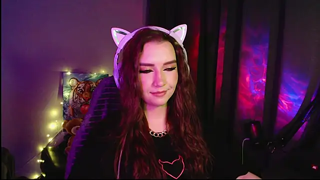 Celia Sensual  online show from April 23, 6:53 pm