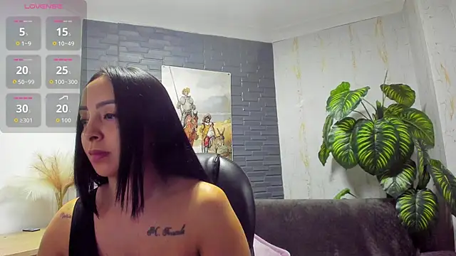 shirley taylor  online show from April 13, 11:47 am