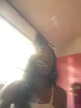 laaura dolll online show from March 17, 9:29 pm