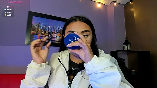 Lucyy tits online show from June 30, 12:38 pm