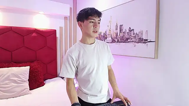 Cristopher Wild online show from March 24, 8:42 pm