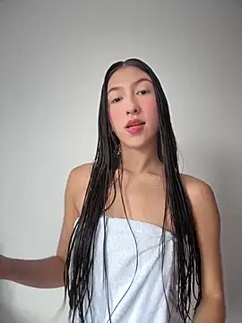 sara omi online show from March 29, 3:46 pm