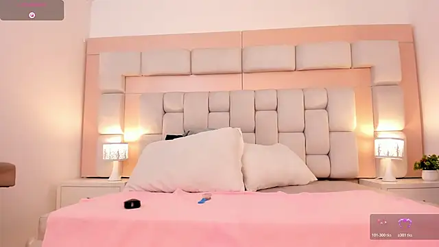 RosseSoler online show from April 8, 2:57 am