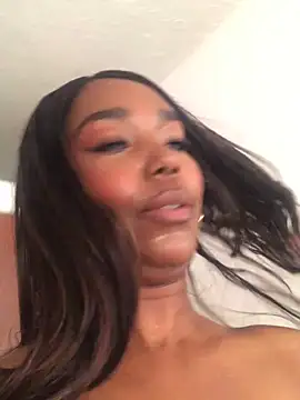 almaseductora online show from March 27, 7:37 pm