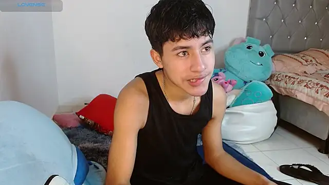 Sebas fire4 online show from April 2, 2:24 pm