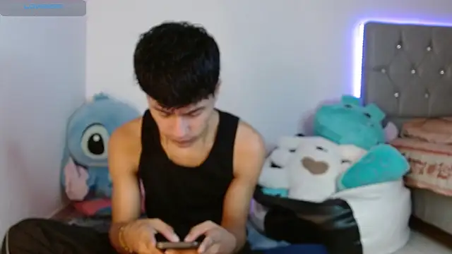 Sebas fire4 online show from March 25, 12:37 pm