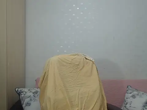 BlondEagleMuscle online show from March 31, 9:17 pm