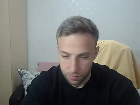 BlondEagleMuscle online show from March 18, 3:46 pm