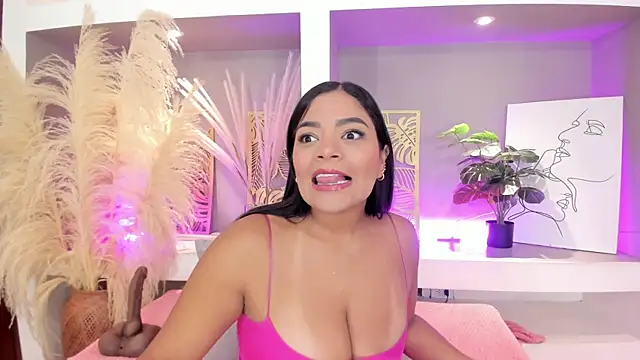 alissongreey online show from May 1, 2:00 pm