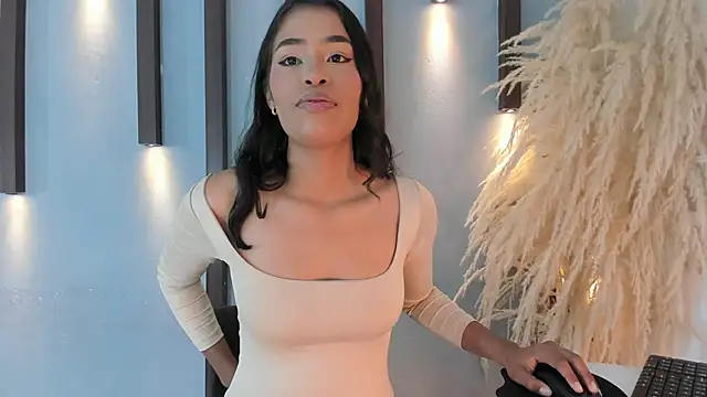 Rachel Jamesx online show from March 28, 9:27 pm