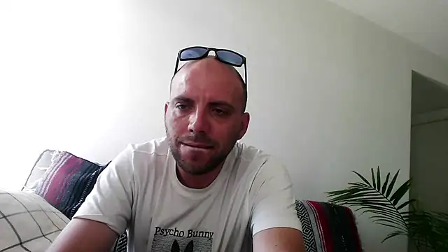 experiencelove online show from July 1, 5:46 pm