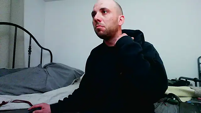 experiencelove online show from April 6, 1:01 am