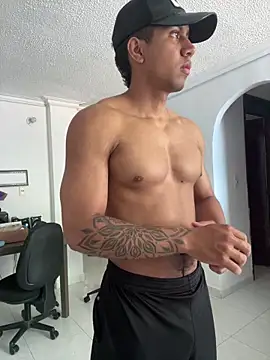 Paulcreewx online show from March 25, 3:44 pm