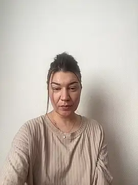 MilaDiva34 online show from March 16, 8:18 am