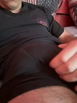 Lucazzone 01 online show from April 3, 2:12 pm