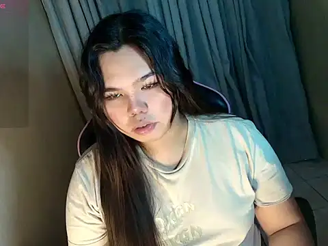 urasian prettyrica online show from June 27, 3:45 am
