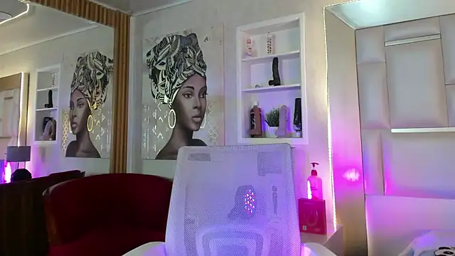 Snapshot of ZoeTaylorl chatting on May 25, 12:59 pm ZoeTaylorl online show from May 25, 12:59 pm