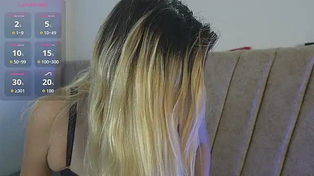 EliseColeman online show from April 24, 2:13 am