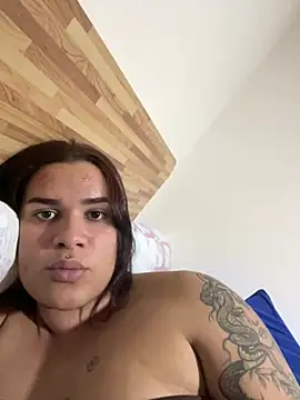 Gabrielaparaiso online show from April 10, 12:50 am